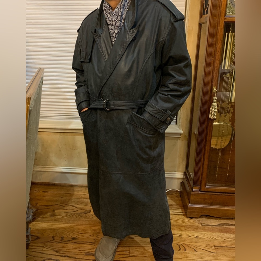 Leather coat by Radioactive XL long in excellent condition Vintage